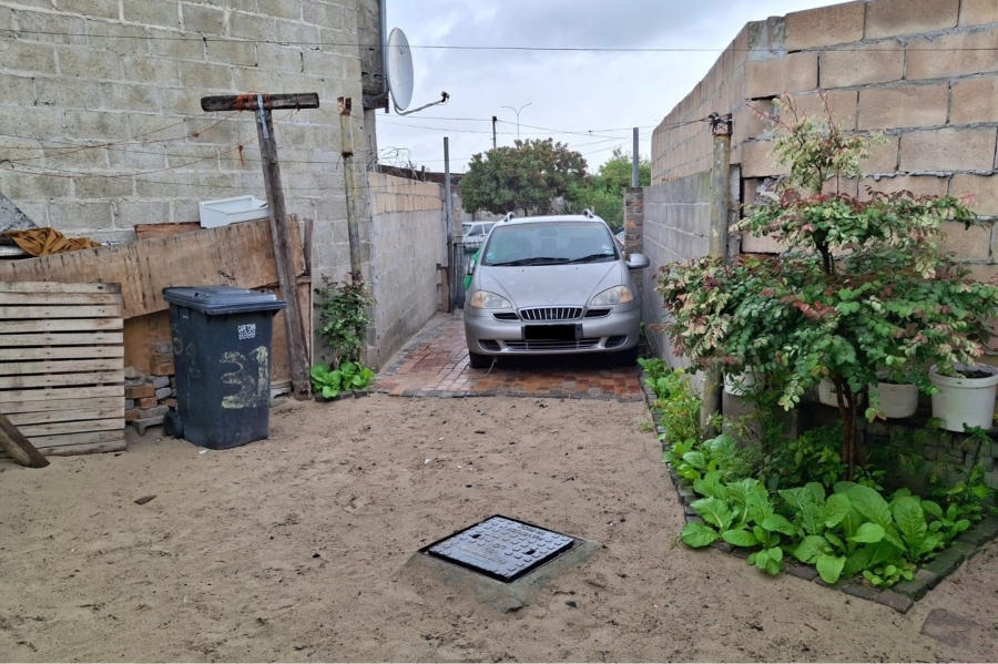 3 Bedroom Property for Sale in Wesbank Western Cape